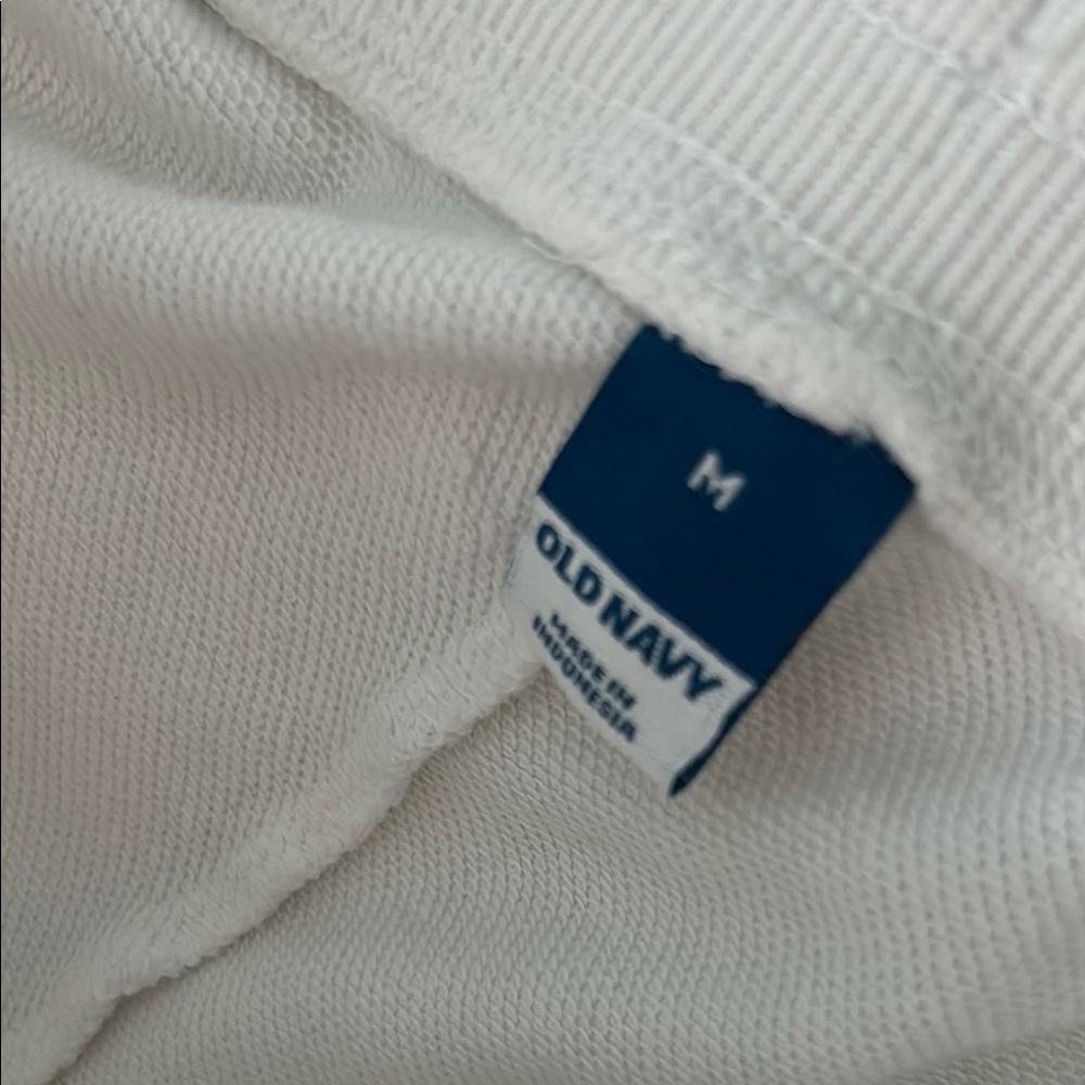 Old Navy White Athletic Shorts with Elastic Waistband - Picture 3 of 4